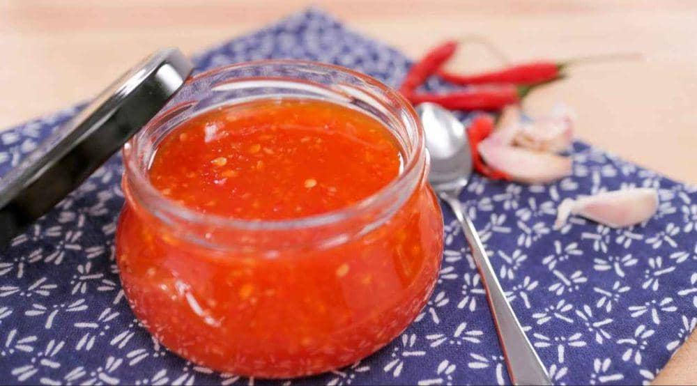 3 Resep Sambal Fermentasi ala Asia, Tahan Lama & Pedas Membara!