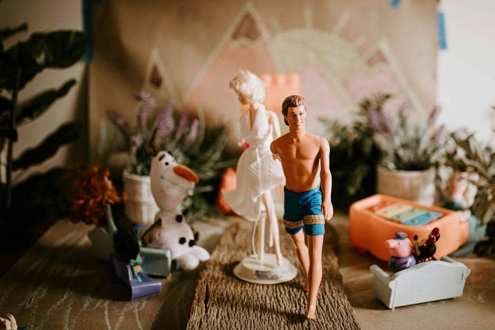 ilustrasi mainan Barbie (pexels.com/Tara Winstead)