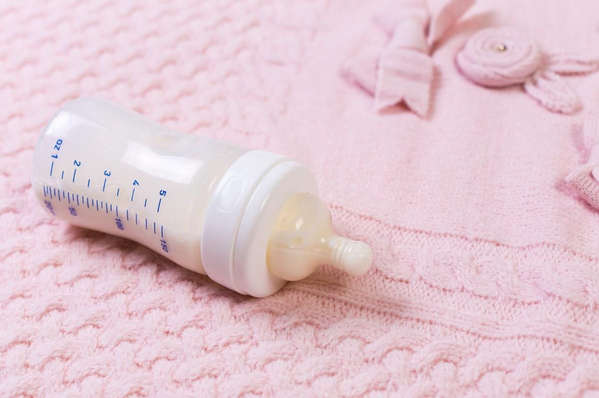 Seberapa Sering Dot Bayi Harus Diganti? Jangan Disepelekan!
