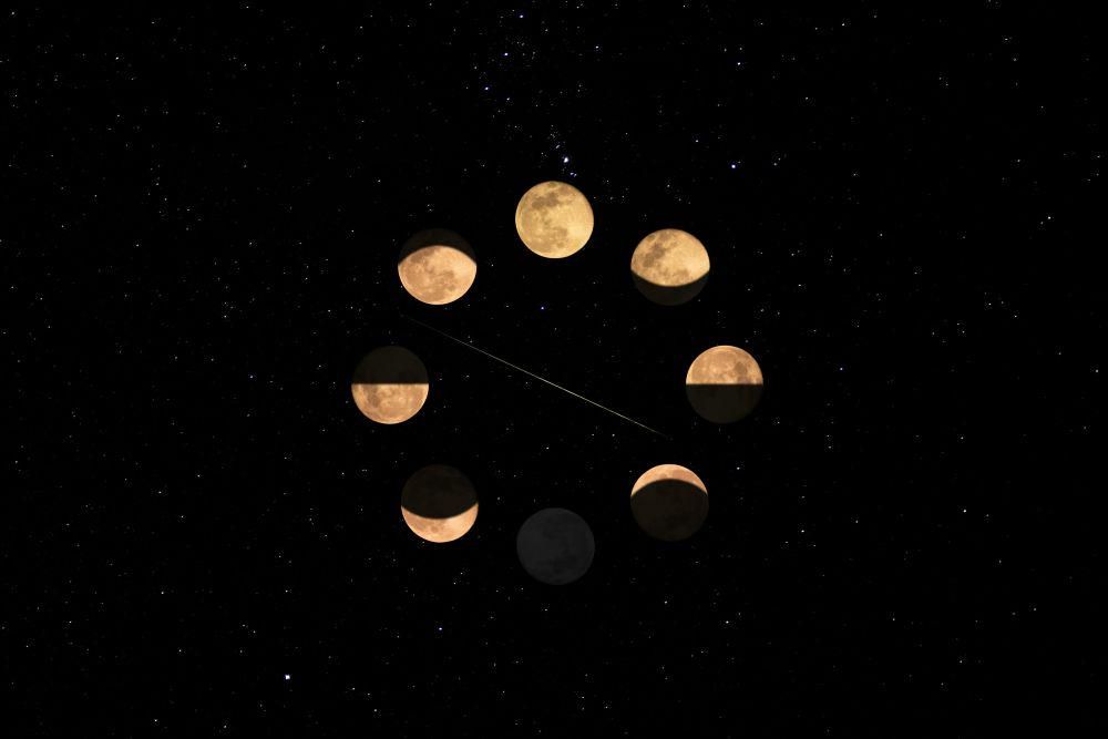 ilustrasi bulan (pexels.com/Aleksandar Pasaric)