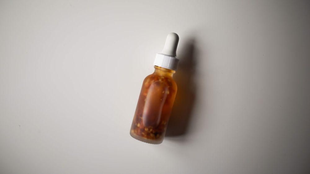 4 Pilihan Serum untuk Mencerahkan Wajah, Yuk Jadikan Pilihan!