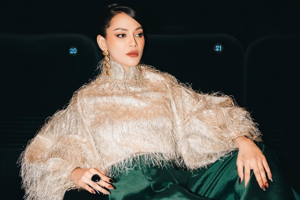 Profil dan Biodata Erika Carlina, Artis dan Selebgram Asal Cilacap