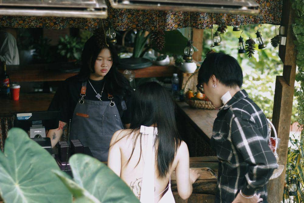 ilustrasi wisata kuliner (unsplash.com/Bùi Hoàng Long)