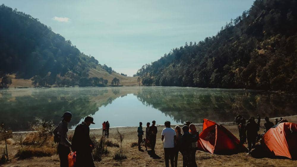 Gunung Semeru (unsplash.com/Falaq Lazuardi)