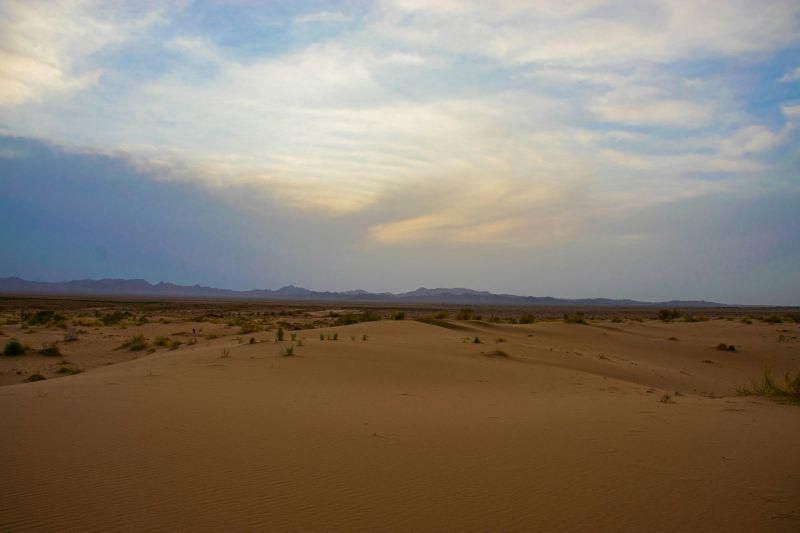 ilustrasi gambar gurun (unsplash.com/mohamad rajab zade)