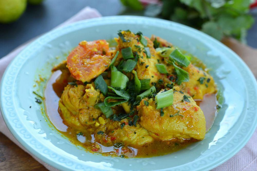 Resep Tumis Daging Ayam Bumbu Cabai Hijau, Lauk Rumahan yang Nikmat!