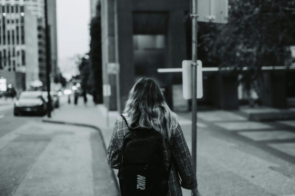 ilustrasi pulang sekolah (unsplash/richmondarcher)