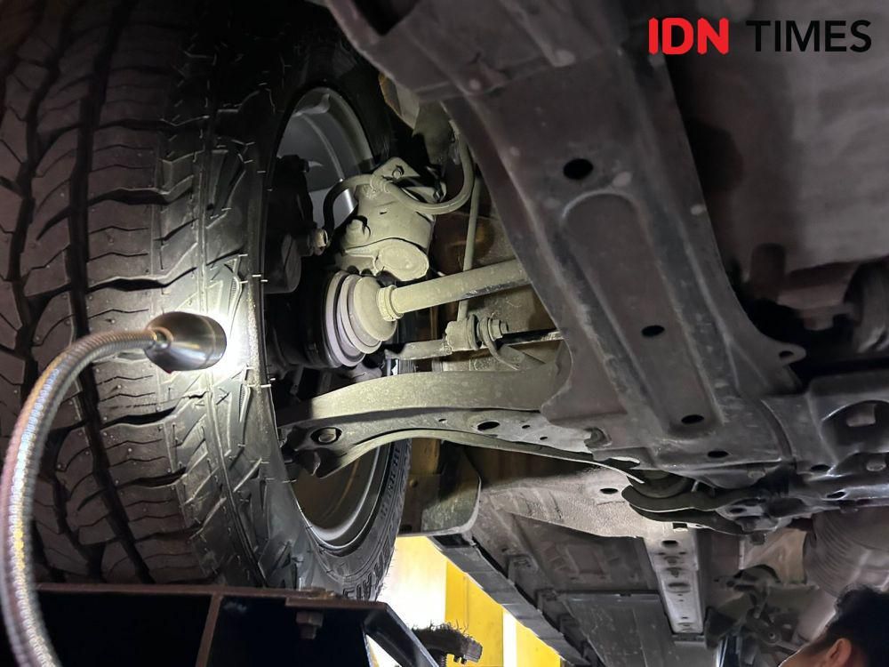 Catat, Ini Penyebab As Roda Mobil Bisa Patah