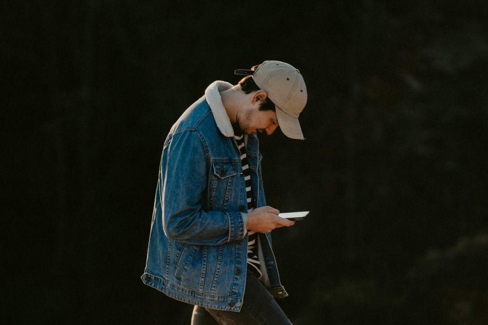 ilustrasi introvert (unsplash.com/ Josh Withers)