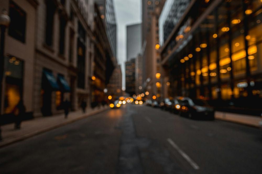 ilustrasi gambar blur (Unsplash/Osman Rana)