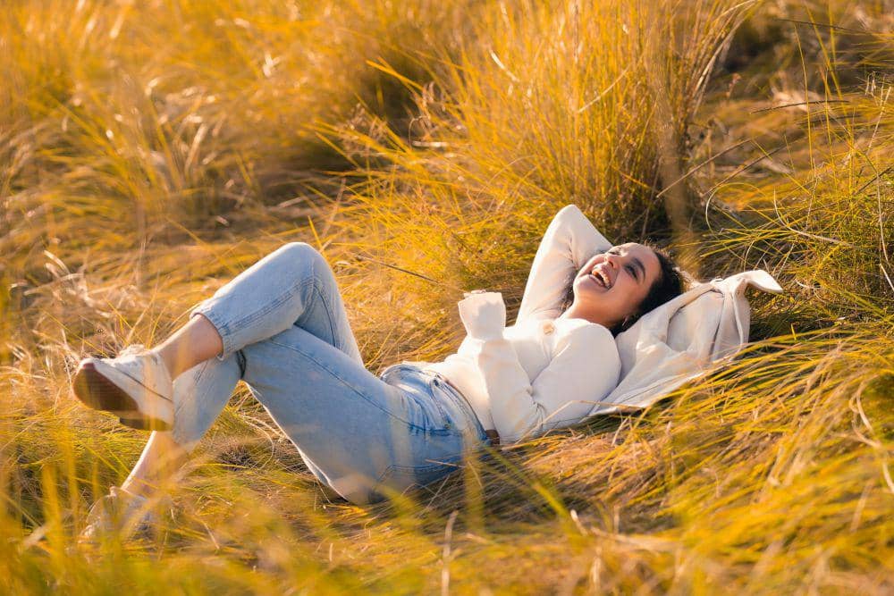 ilustrasi bahagia (unsplash.com/Julio Lopez)