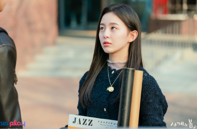 7 Bukti Kim Bom adalah Sosok yang Lapang Dada di Spring of Youth