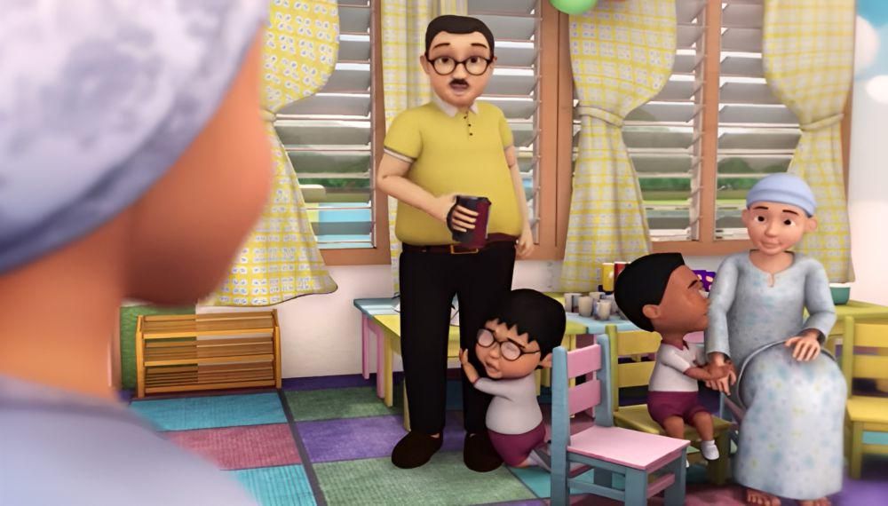 Ehsan, Ijat, dan orang tuanya (dok. Les' Copaque Production/Upin & Ipin)