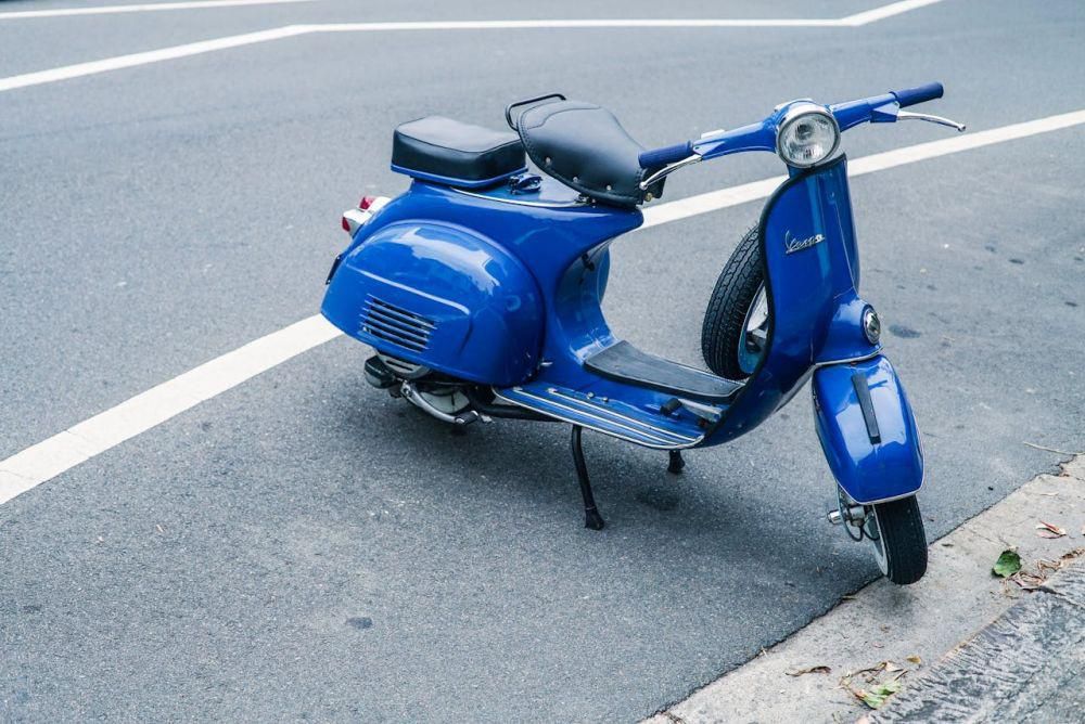 7 Keunikan Vespa Klasik yang Tidak Ada pada Motor Lain