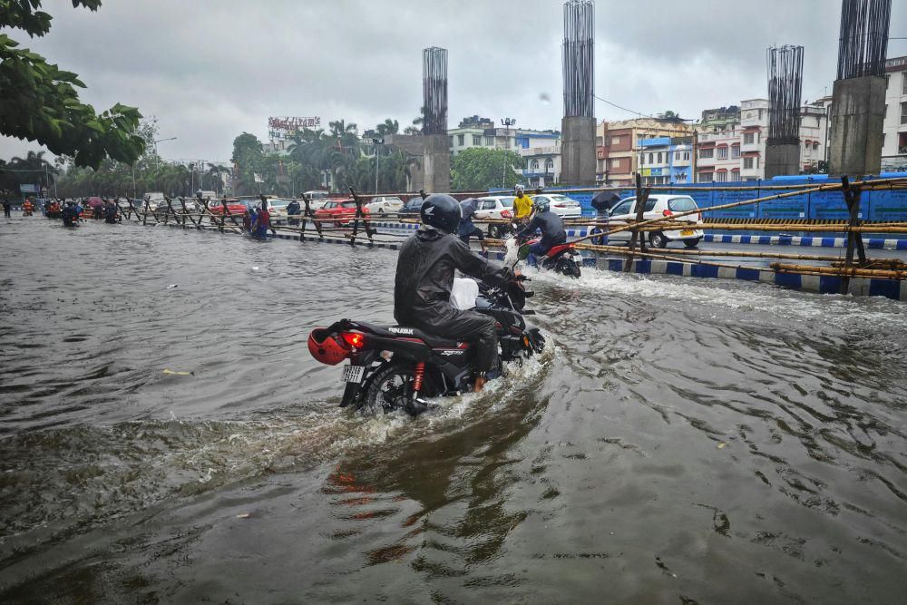 Kenapa Rem Motor Jadi Kurang Pakem setelah Melewati Banjir? 