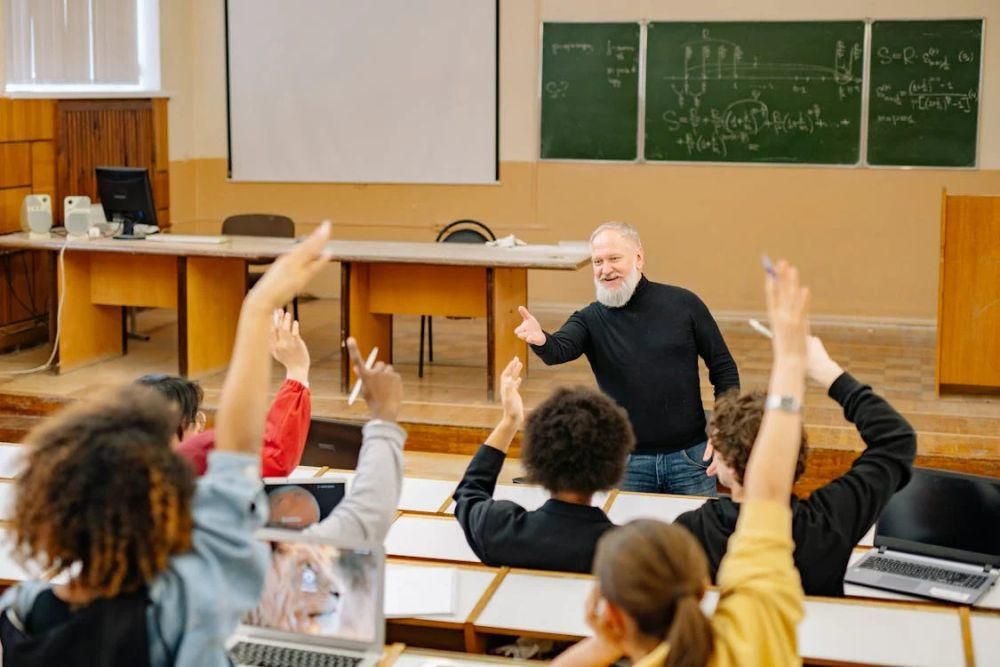 5 Alasan Kuliah Dimana Saja Itu Gak Sama, Kenapa? 