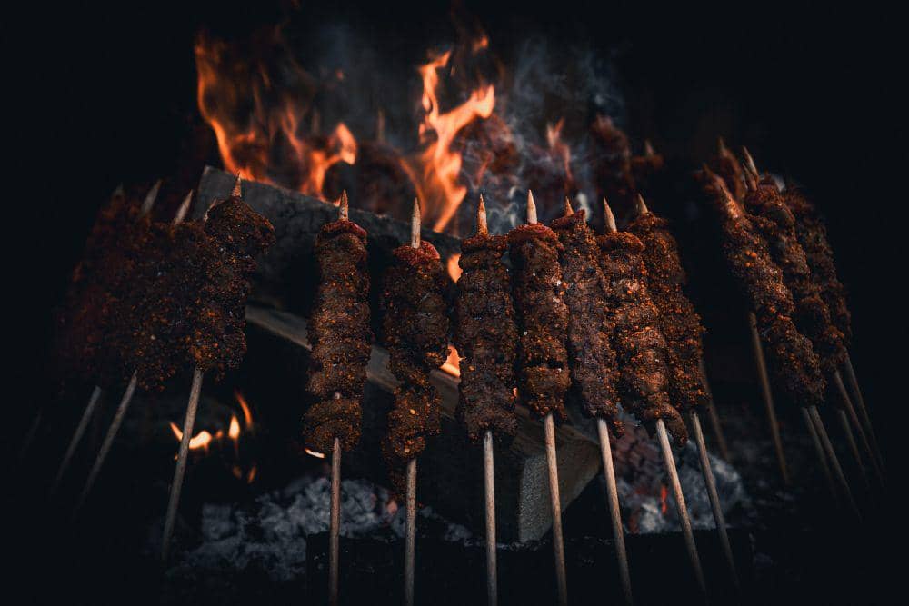 ilustrasi sate (pixabay.com/rieracanler)