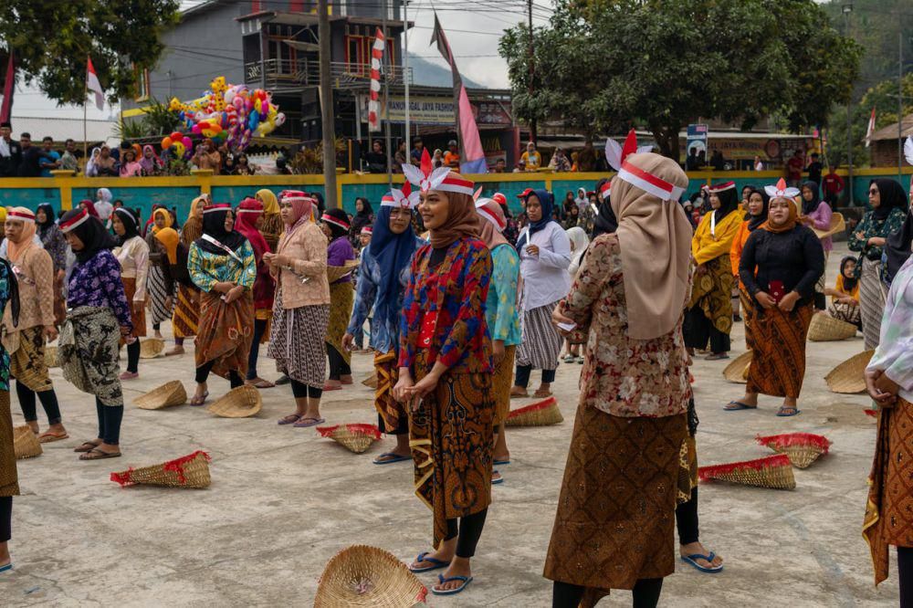 ilustrasi menjaga warisan budaya (pexels.com/Baarast Project)