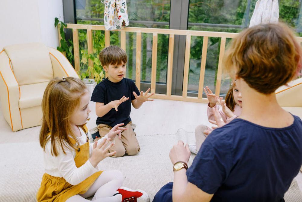5 Pekerjaan Sampingan untuk Kamu yang Suka Anak-anak