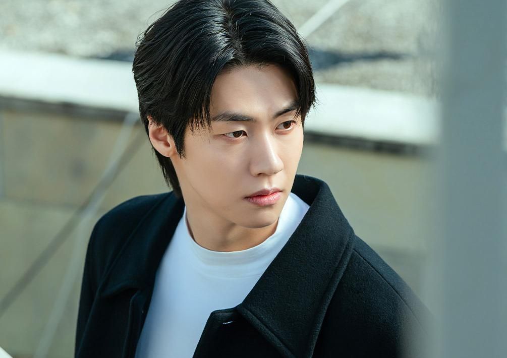 7 Hasad Seo Tae Yang pada Sa Gye di Drakor Spring of Youth