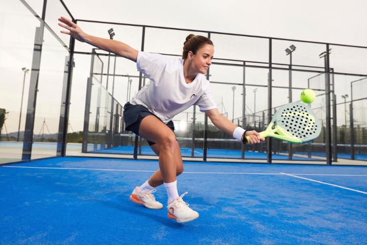 5 Tips Memilih Sepatu yang Cocok untuk Padel
