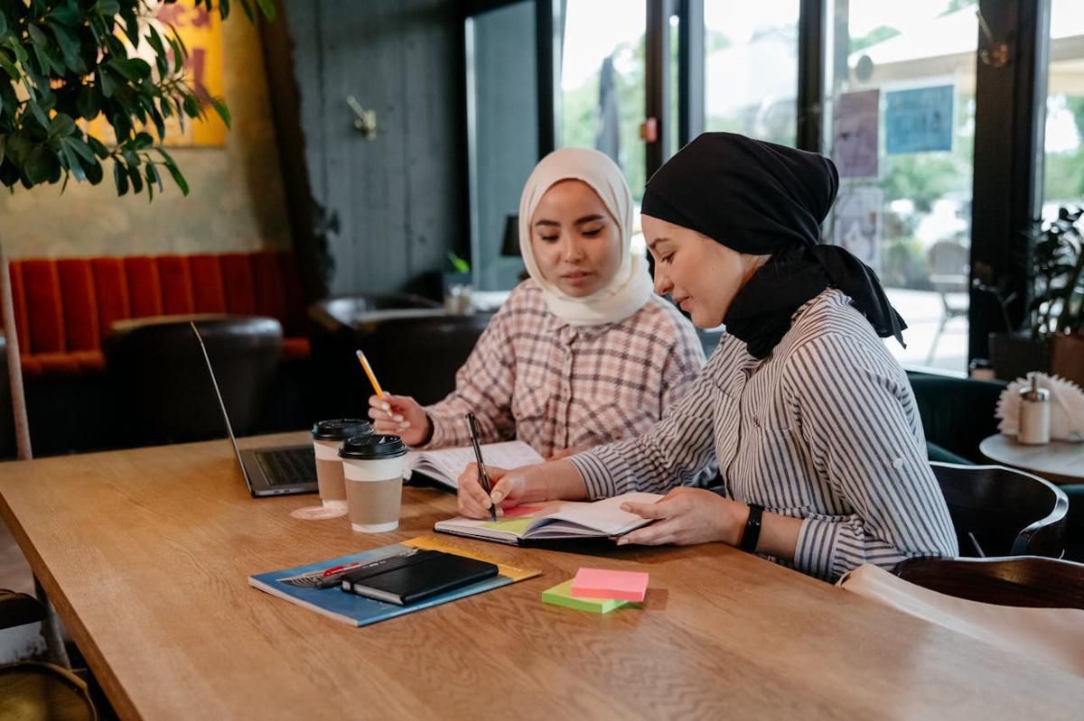 Gak Takut Dompet Tipis, 4 Tips Work from Café Anti Boros