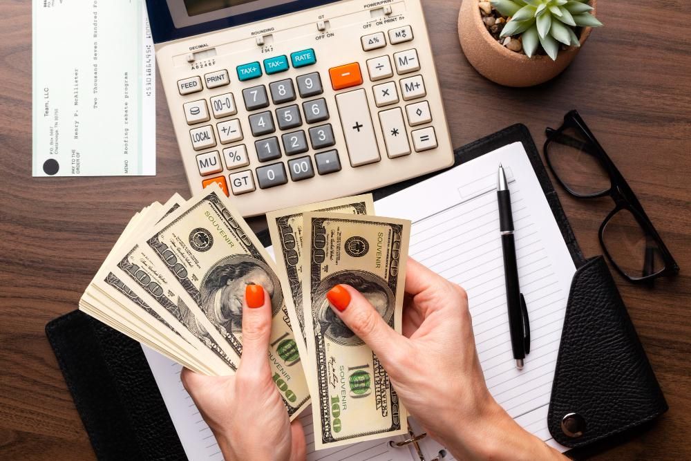 5 Kesalahan Umum Mengelola Uang di Usia 20-an, Bikin Dompet Kering!