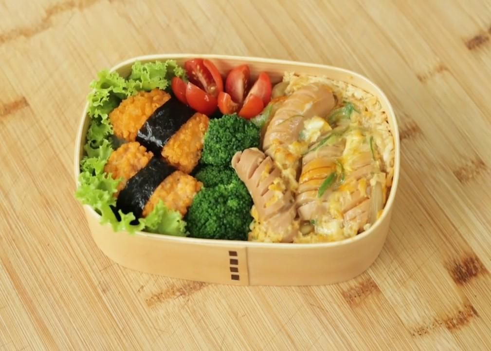 Resep Nasi Sosis Telur untuk Bekal Praktis Anak