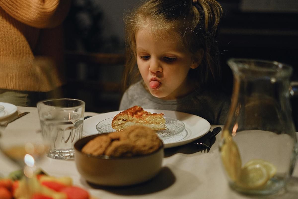 4 Tips Jitu Mengatasi Anak Picky Eater, Bikin Lebih Lahap!