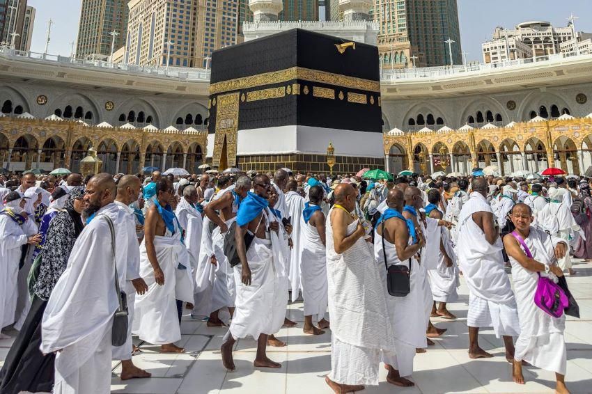RSV hingga Tripledemic, Lansia Perlu Perlindungan Ekstra saat Umrah