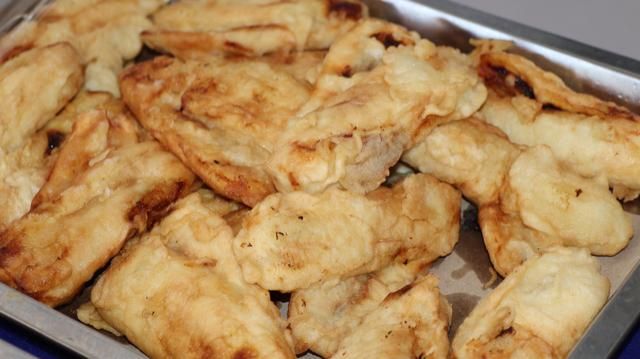 Ilustrasi pisang goreng (vecteezy.com/onyengradar)
