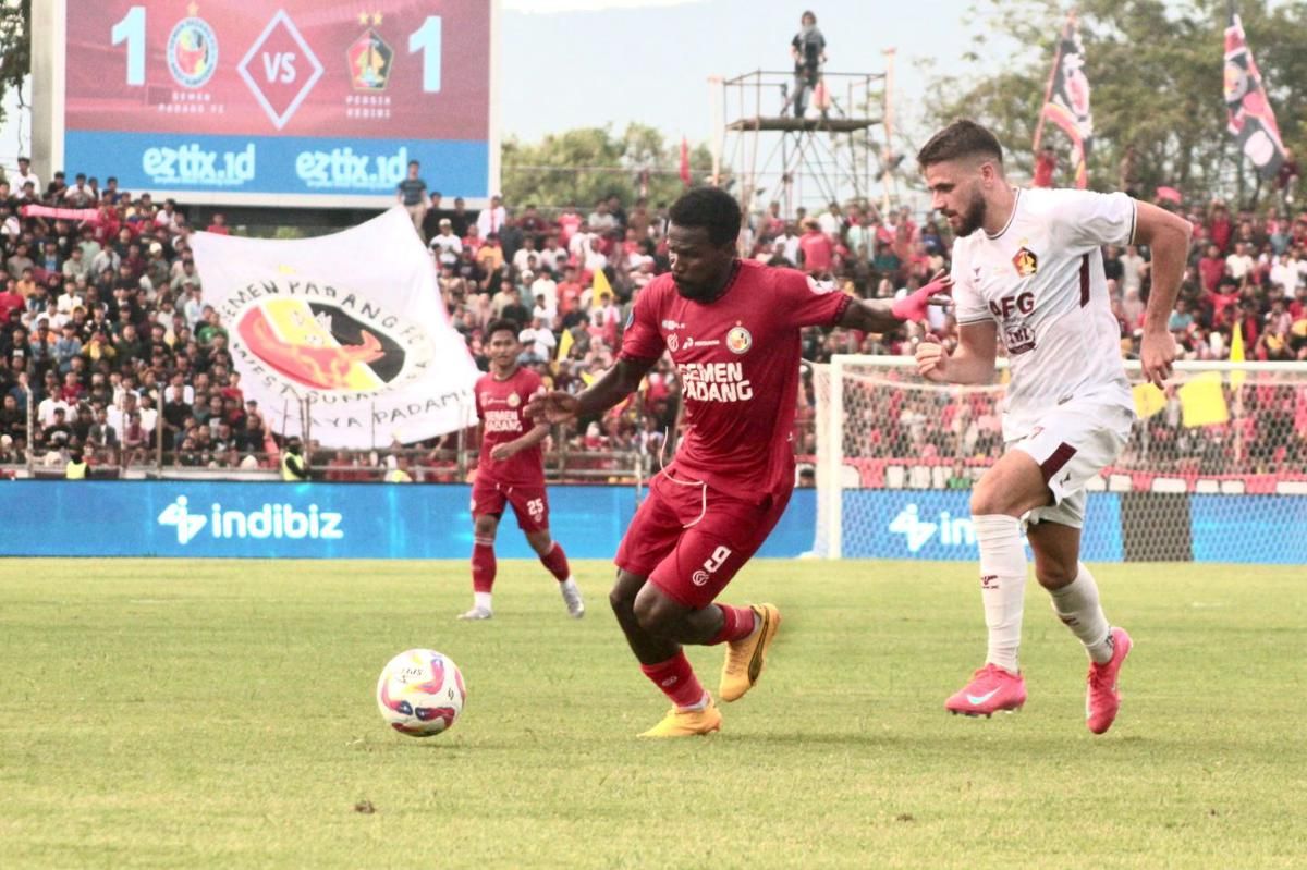 Semen Padang FC Resmi Lanjutkan Kontrak 3 Pemain Asing Ini