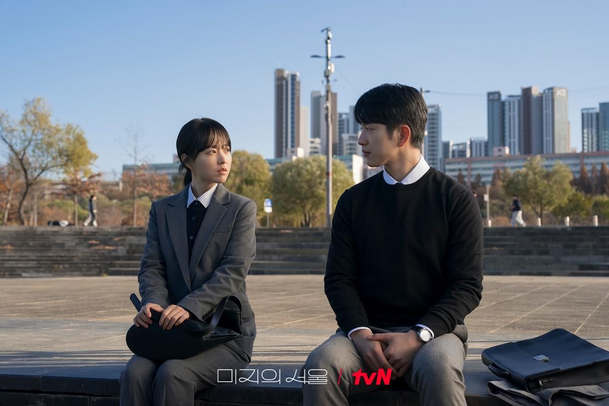 8 Karakter Duo Sahabat di Our Unwritten Seoul, Bikin Salfok! 