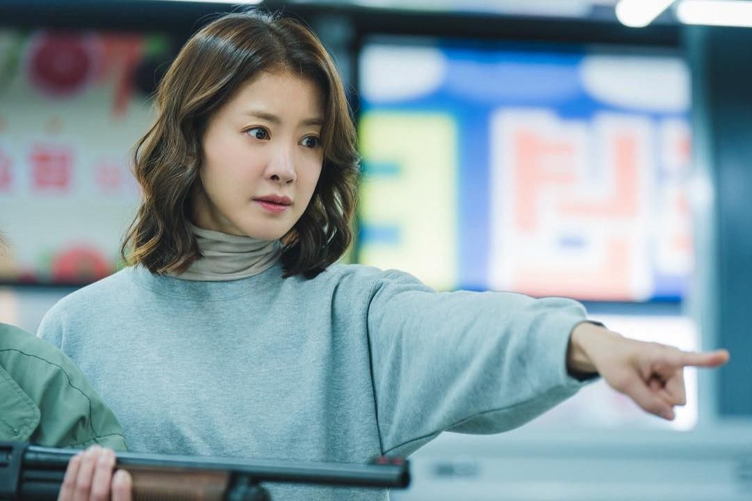 8 Cara Gong Mi Ri Ungkap Kasus Perselingkuhan di Drama Salon de Holmes