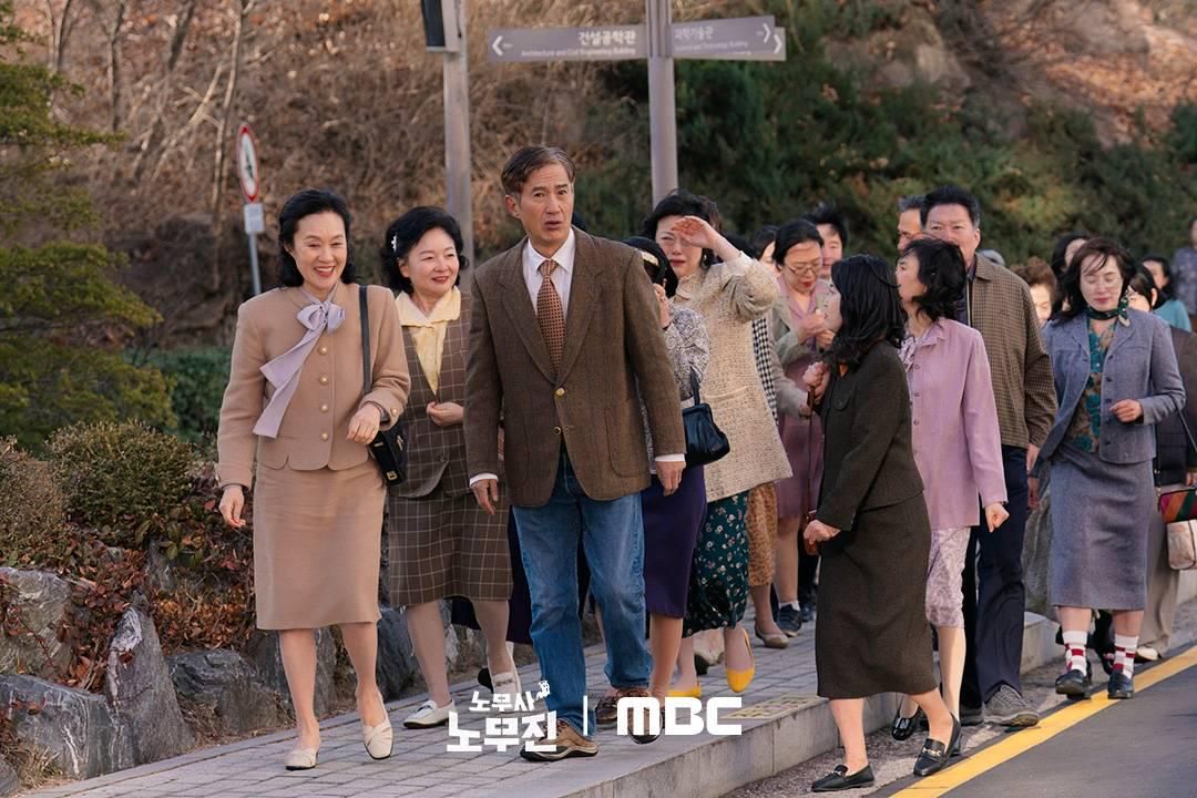 7 Realitas Pekerja Kelas Bawah yang Digambarkan Episode 5–6 Oh My Ghost Clients