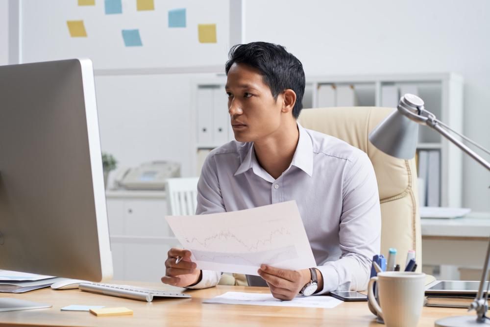 5 Tanda Kamu Sebenarnya Underemployed, Bukan Cuma Kurang Bersyukur!