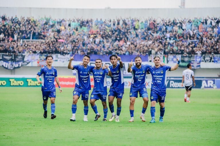 Hasto Bakal Poles Sejumlah Lapangan di Yogyakarta demi PSIM dan EPA