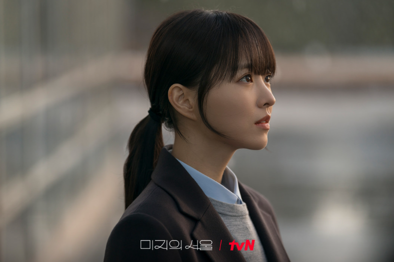 7 Alasan Mi Rae Batal Laporkan Kasus Sang Yeong di Our Unwritten Seoul