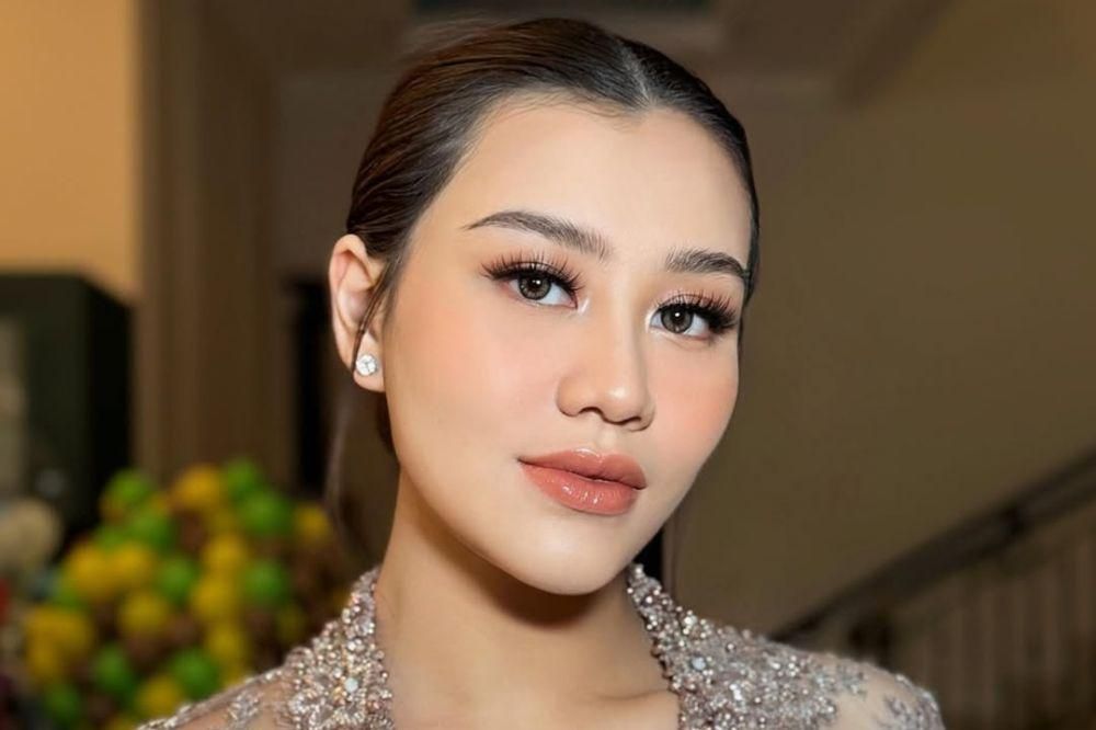 Tanggapan Aaliyah dengan Kritikan Netizen usai Hadir ke Acara Pernikahan setelah Melahirkan