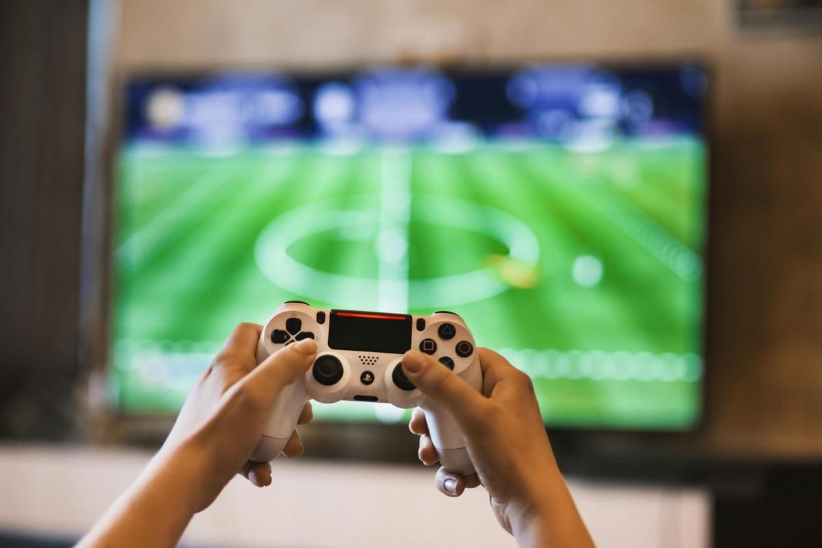 #JTM 8 Tempat Rental PS Modern di Kediri yang Asyik Buat Gaming Bareng