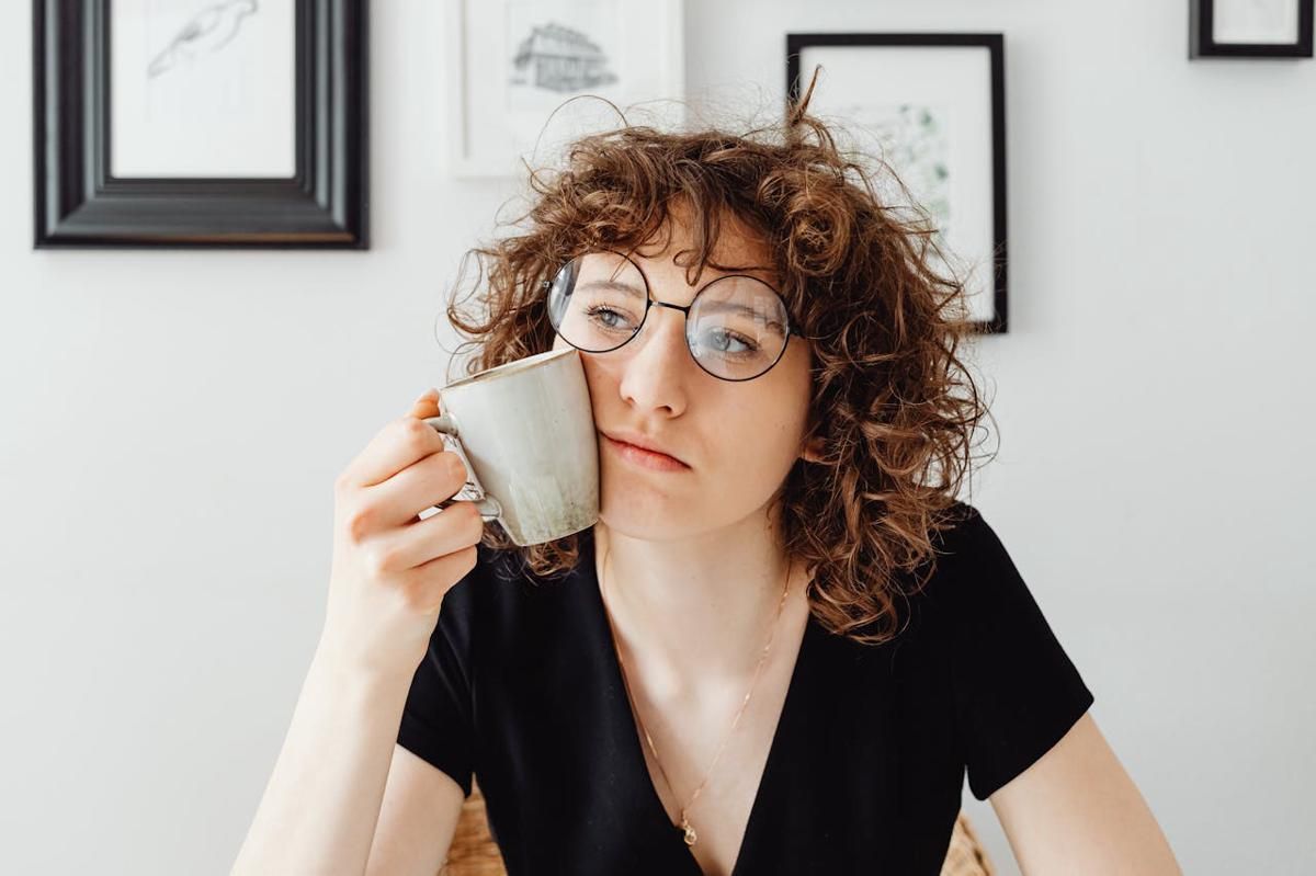 5 Momen Wajar Malas Berpikir, Bukan Brain Rot karena Scrolling