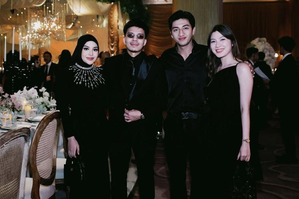 Fashion Pasangan Artis yang Menghadiri Resepsi Pernikahan Al Ghazali dan Alyssa Daguise