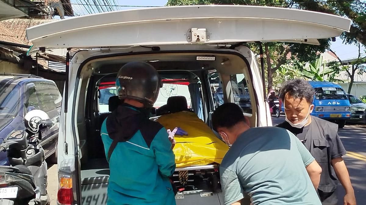 Polisi Beberkan Kronologi Kecelakaan Minibus yang Tewaskan Lansia di Malang