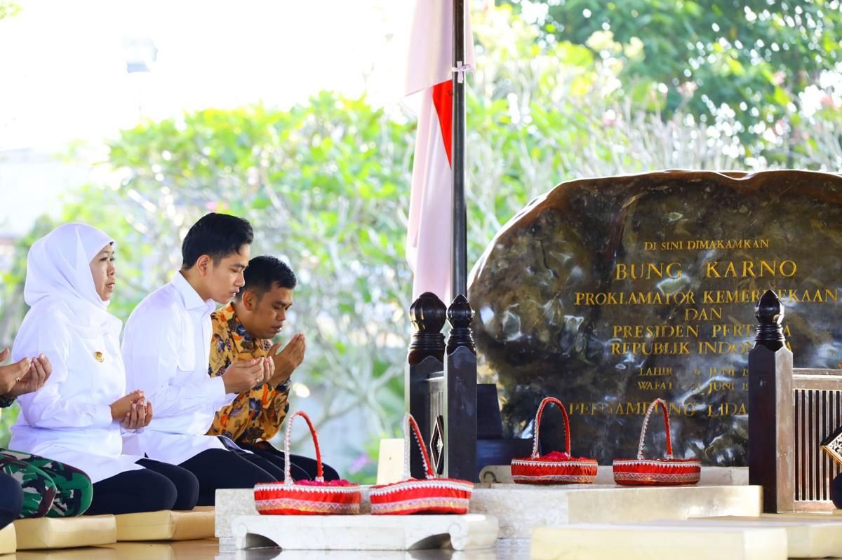 Berkunjung ke Blitar, Gibran Sempatkan Ziarah ke Makam Bung Karno