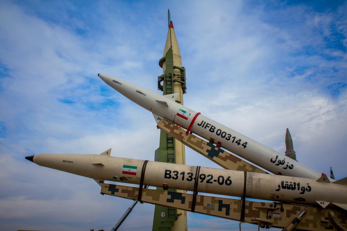 Israel Tuduh Iran Tembakkan Rudal Berisi Bom Klaster
