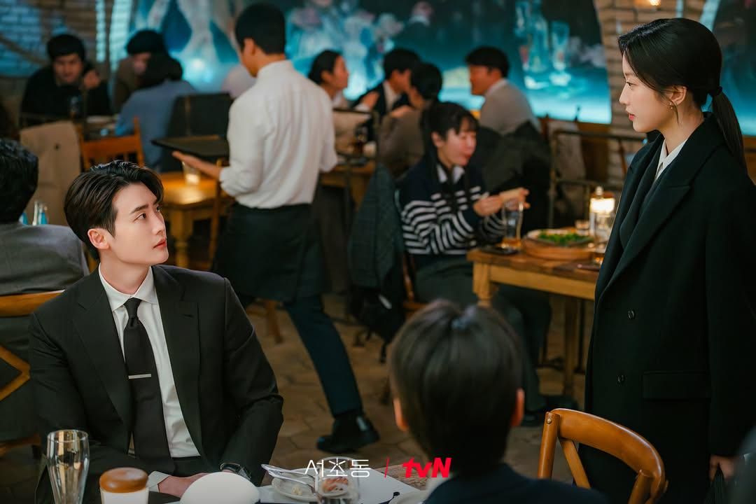 7 First Look Drakor Law and The City, Lee Jong Suk Comeback!
