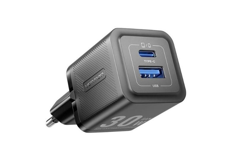 5 Adaptor GaN Charger untuk Traveling, Mungil dan Multi-Port