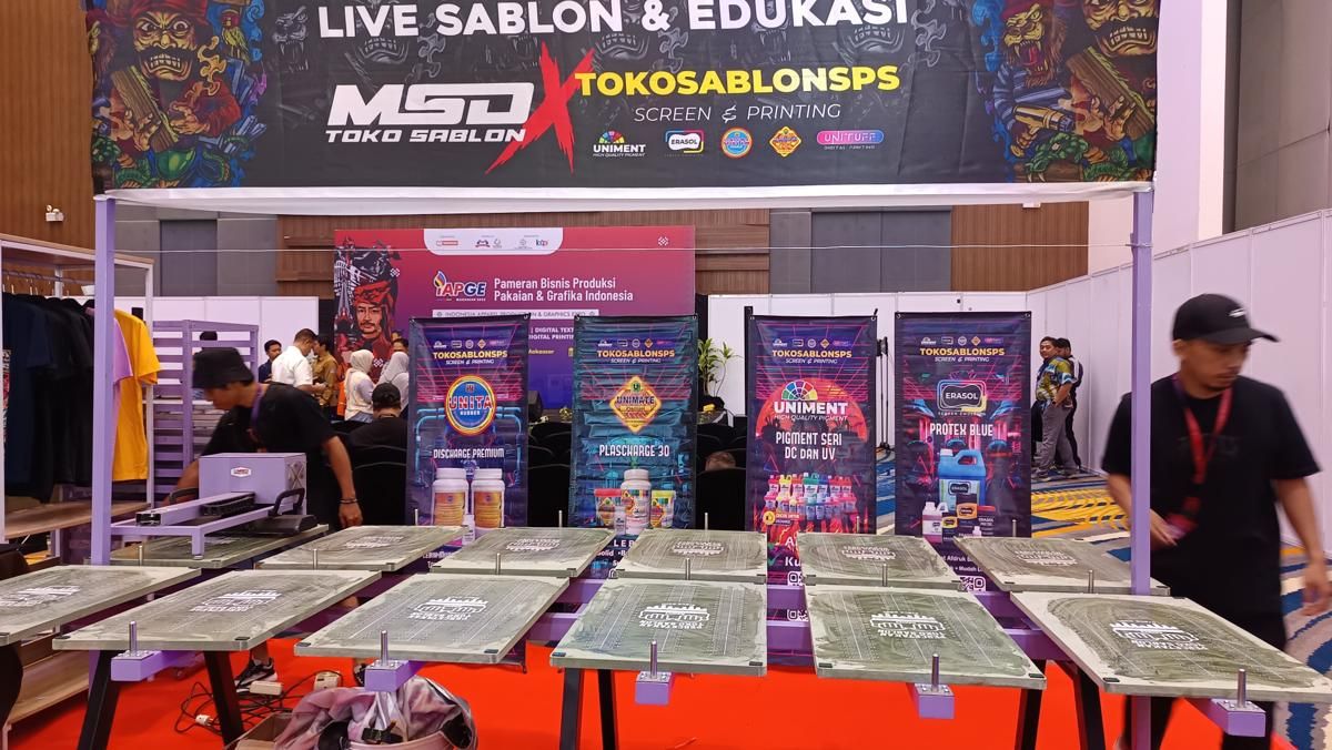 Teknologi Produksi Pakaian dan Grafika Terkini Mejeng di IAPGE 2025 Makassar