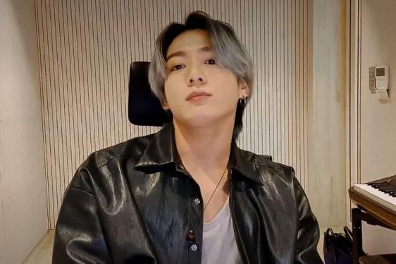 10 Foto Transformasi Jungkook BTS, Bikin ARMY Semakin Jatuh Hati
