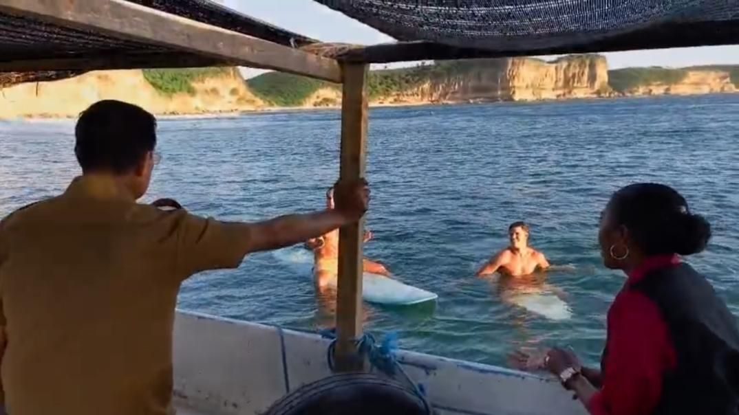 Pelaku Wisata Apresiasi Langkah Bupati Lotim Atasi Konflik Spot Surfing di Teluk Ekas